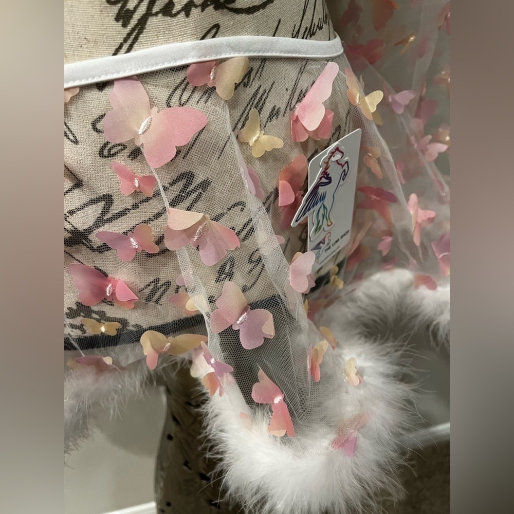 The LUMI Shop Pink Fuzzy 3D Butterfly Set L - Picture 6 of 9